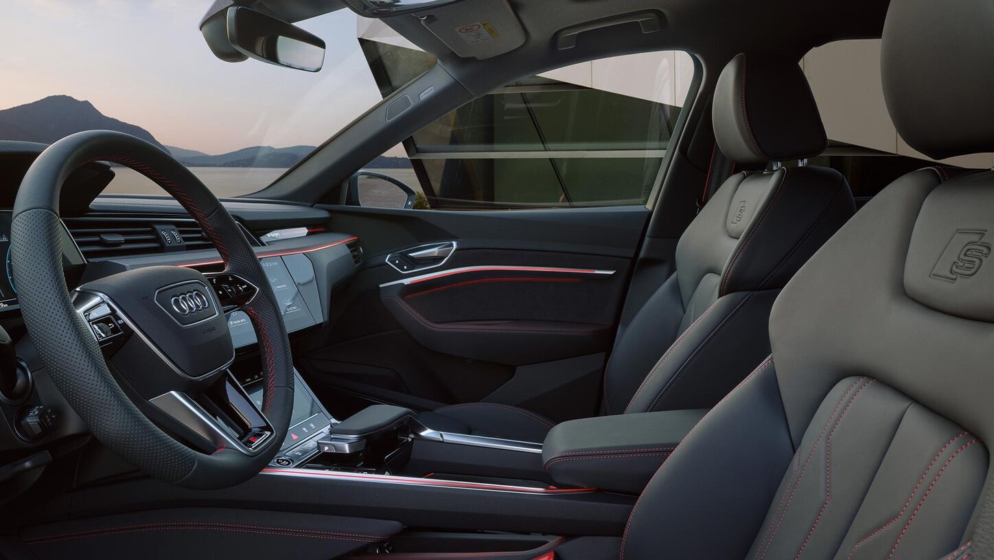 Audi Vincent Q8 e-tron Interior 4