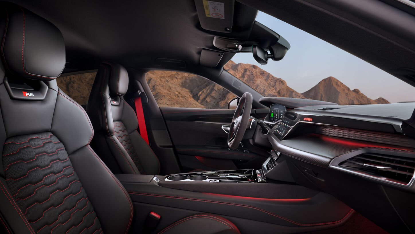 Audi Vincent RS e-tron GT Interior 2